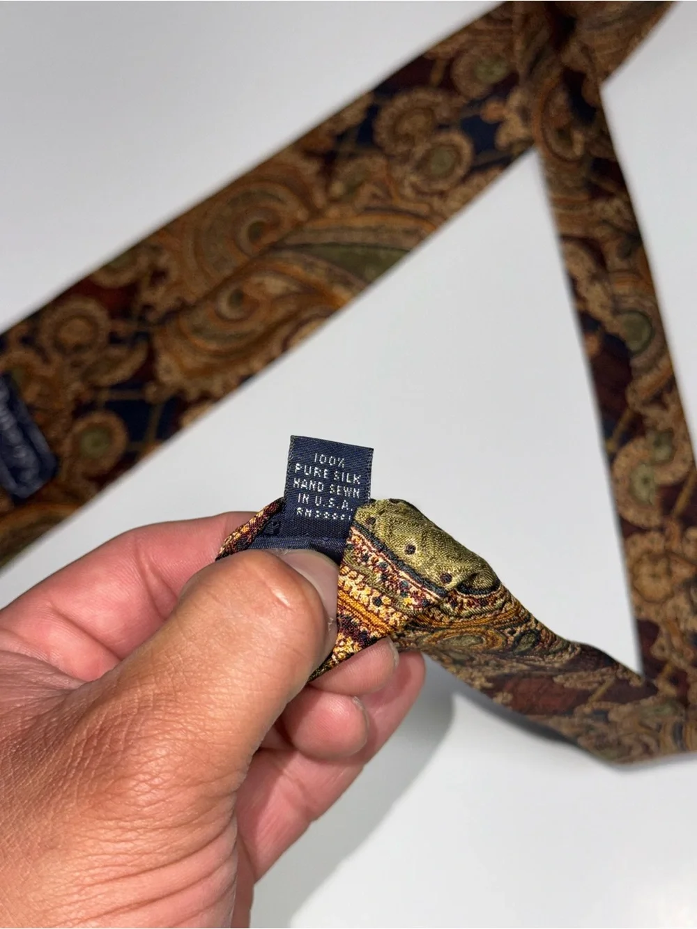Burberry of London Plaid & Floral Pattern Mens 100% Silk Tie 56’ Made In USA